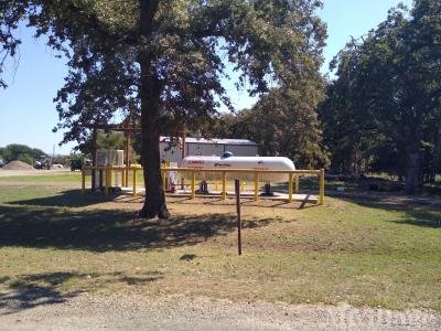 Mobile Home Park in Lone Oak TX