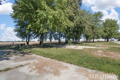 Photo 4 of 6 of park located at 4808 Paradise Road Mattoon, IL 61938