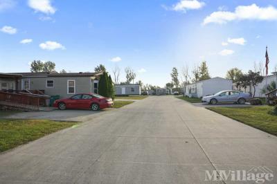 Photo 2 of 7 of park