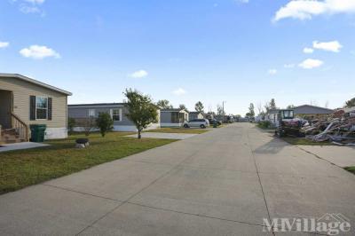 Photo 3 of 7 of park