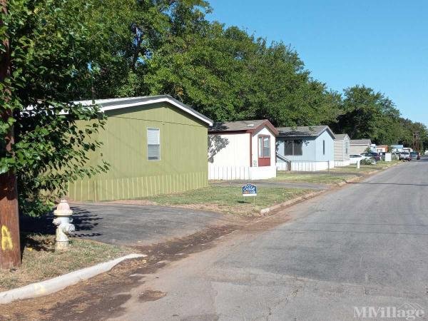 Photo of Red River Mobile Home Community, Burkburnett TX