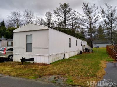 Photo 4 of 11 of park located at 1 Poplar Acres Drive Candler, NC 28715
