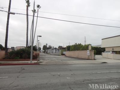 Mobile Home Park in Huntington Beach CA