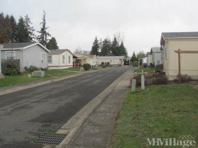 Mobile Home Park in Creswell OR
