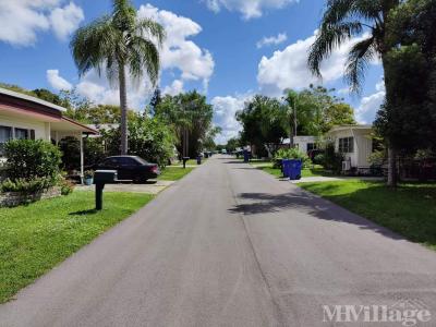 Photo 3 of 12 of park located at 52 Lone Pine Avenue Dunedin, FL 34698