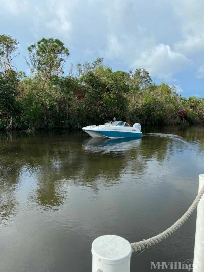 Photo 4 of 26 of park located at 18050 S Tamiami Trail Fort Myers, FL 33908