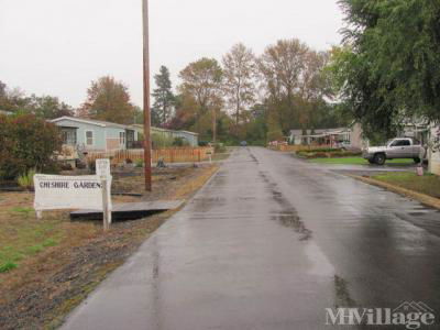 Mobile Home Park in Junction City OR