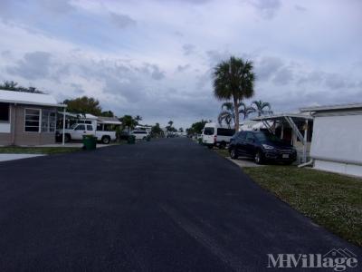 Mobile Home Park in Naples FL