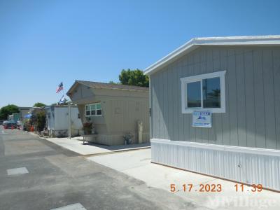 Mobile Home Park in Oakdale CA