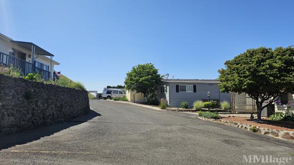 Photo of Leisure Hill Mobile Home Park, Union Gap WA