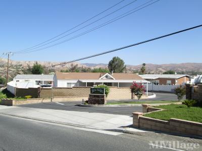 Mobile Home Park in Canyon Country CA