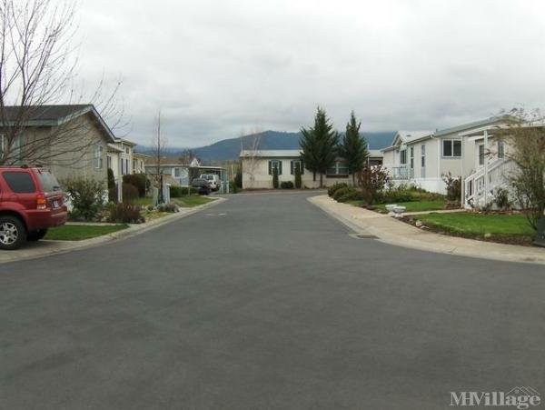 Photo 0 of 2 of park located at 2111 Kings Highway Medford, OR 97501