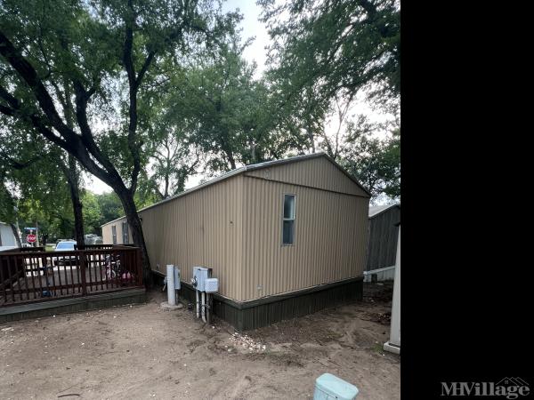 Photo of Royal Palms Manufactured Home & RV Community, Austin TX