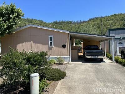 Mobile Home Park in Shady Cove OR