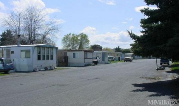 Photo of High Valley Mobile Court, Selah WA