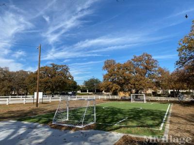 Mobile Home Park in Grapevine TX