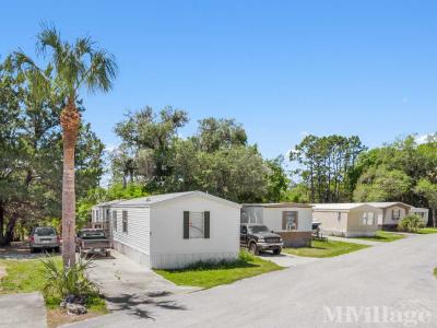 Photo 4 of 8 of park located at 11240 North Northwood Drive Inglis, FL 34449