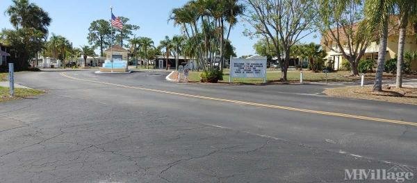 Photo of Sunshine RV Resort, Lake Placid FL