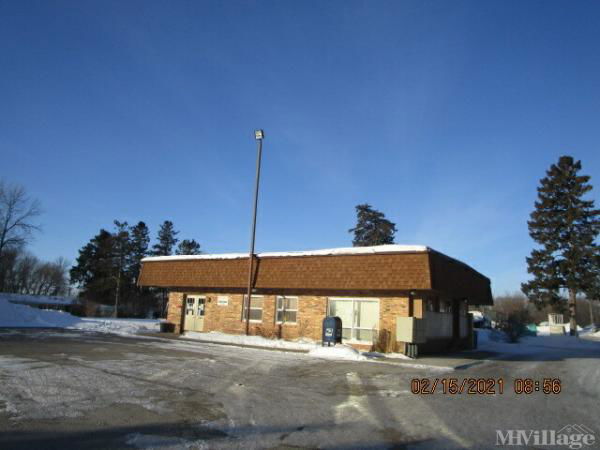 Photo of Colonial Manor Manufactured Home Park, Owatonna MN