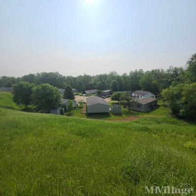 Photo 2 of 51 of park located at 82 Deer Chase Collinsville, IL 62234