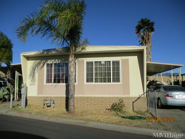 Photo of Pepper Tree Mobile Home Park, Rialto CA