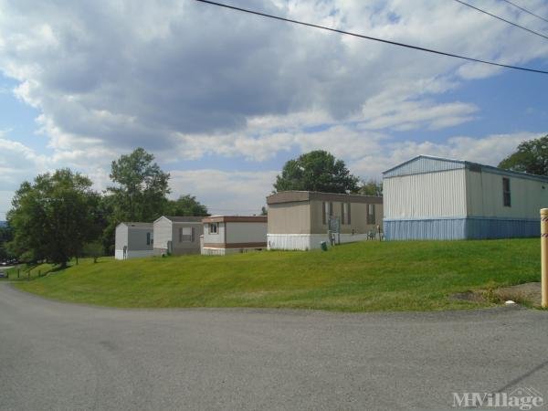 Photo of Crescent Heights Mobile Home Park, Morgantown WV