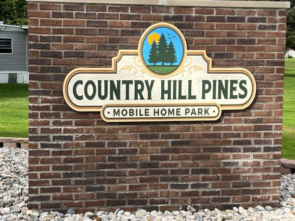 Country Hill Pines Mobile Home Park in Croswell, MI