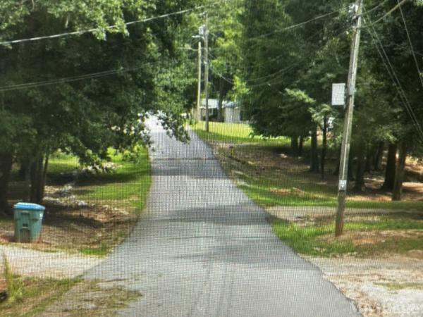 Photo of Sanders Mobile Home Park, Hartwell GA