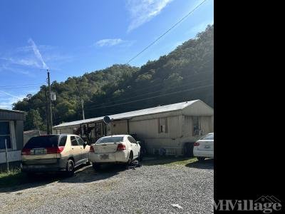 Mobile Home Park in Robinson Creek KY