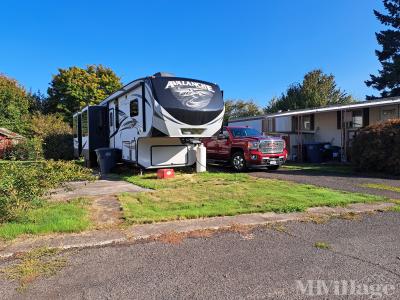 Mobile Home Park in Hillsboro OR