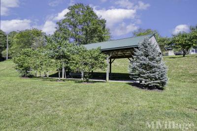 Photo 5 of 18 of park located at 113 Eagle Dr. Hanover, PA 17331