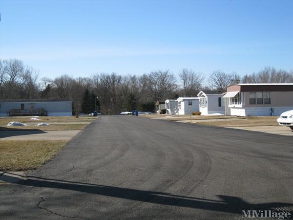 Photo of Creekview Mobile Home Park, Greenville MI