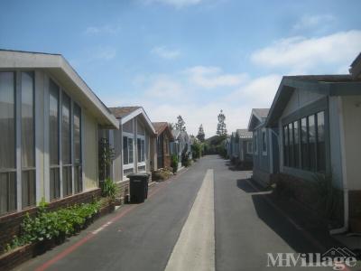 Mobile Home Park in Costa Mesa CA