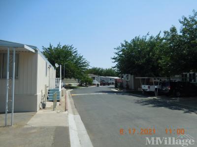 Mobile Home Park in Los Banos CA