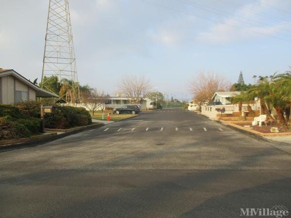 Photo of Highland Knolls Mobile Estates, Bakersfield CA