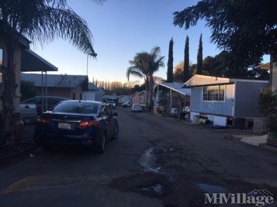 Mobile Home Park in Newhall CA