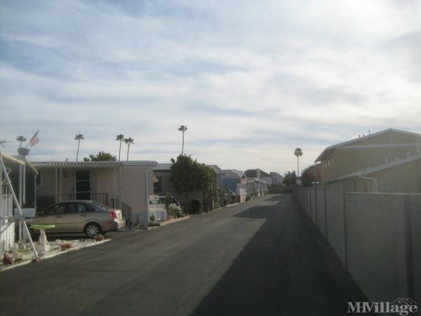 Photo of Sea Breeze ME, Huntington Beach CA