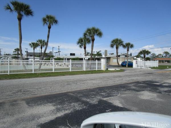 Photo 1 of 2 of park located at 1919 Buccaneer Drive Sarasota, FL 34231