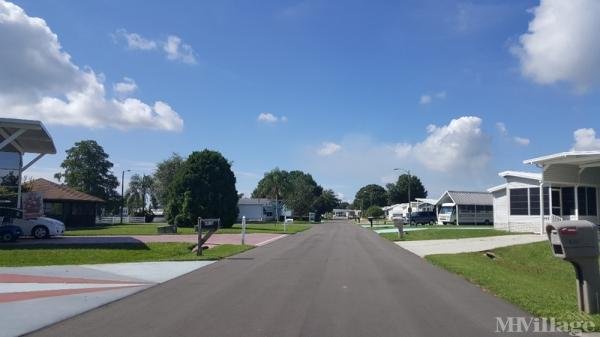 Photo 1 of 2 of park located at 5177 Island View Circle South Polk City, FL 33868