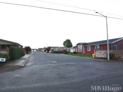 Mobile Home Park in Donald OR