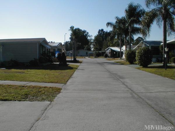 Photo 0 of 2 of park located at 602 Woodland Estate Avenue Ruskin, FL 33570