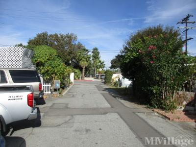 Mobile Home Park in Paramount CA