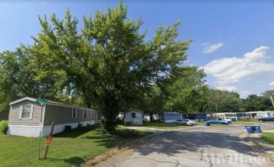 Photo 2 of 5 of park located at 1303 Muriel Lane Excelsior Springs, MO 64024