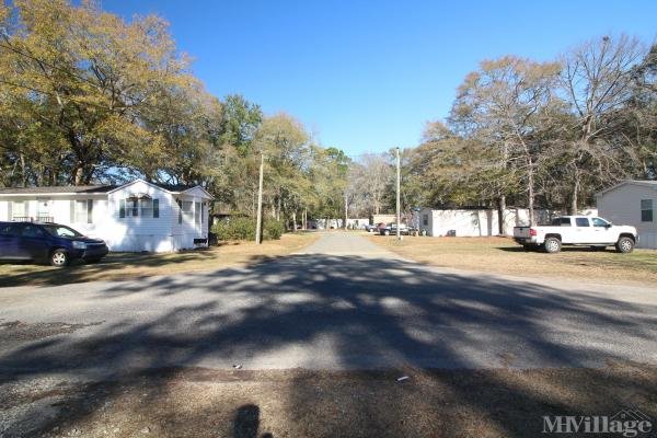 Photo 0 of 2 of park located at 3621 Maryann Point Johns Island, SC 29455
