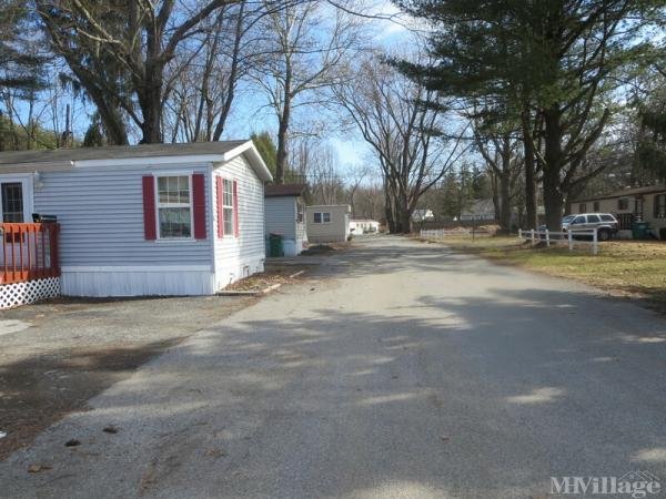 Photo of Cardinal Road Mobile Home Park, Hyde Park NY