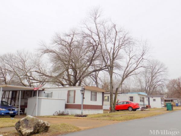 Photo of Shangri La Estates Mobile Home Community, Fenton MO