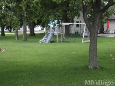 Mobile Home Park in New Auburn MN