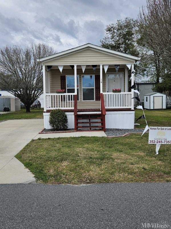 Photo of Golden Oak Mobile Home Community, Belleview FL