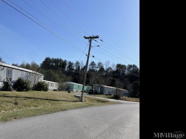 Photo of French Broad Mobile Home Park, Sevierville TN