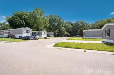 Photo 2 of 20 of park located at 199 Single Tree Dr. Cleves, OH 45002